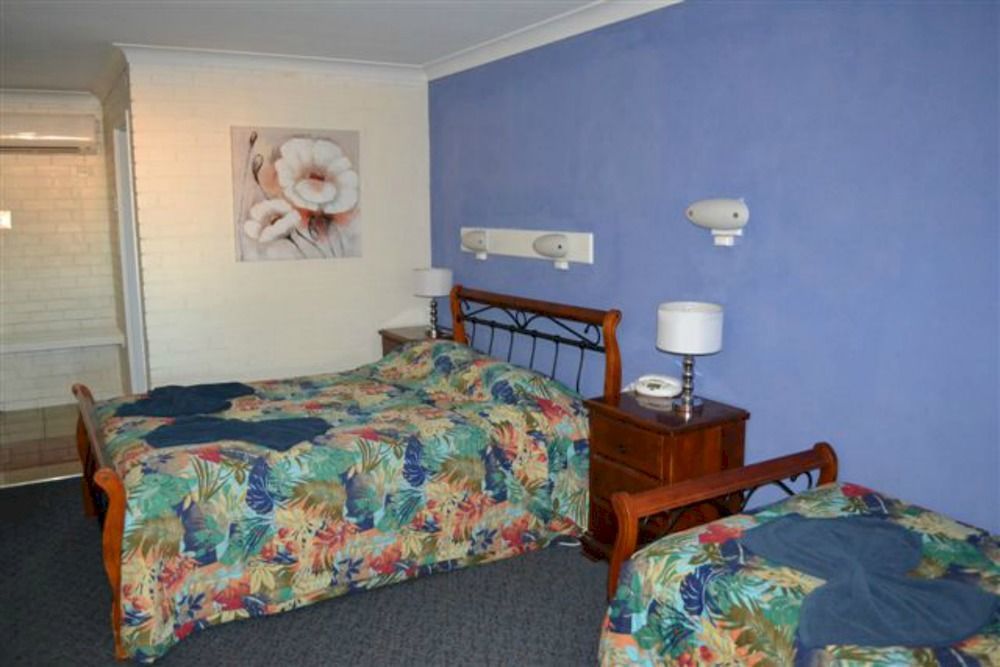 Cameo Inn Motel West Wyalong Dış mekan fotoğraf